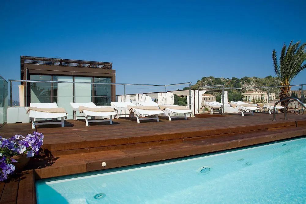 فندق Il Piccolo Giardino Gh ***Superior تاورمينا
